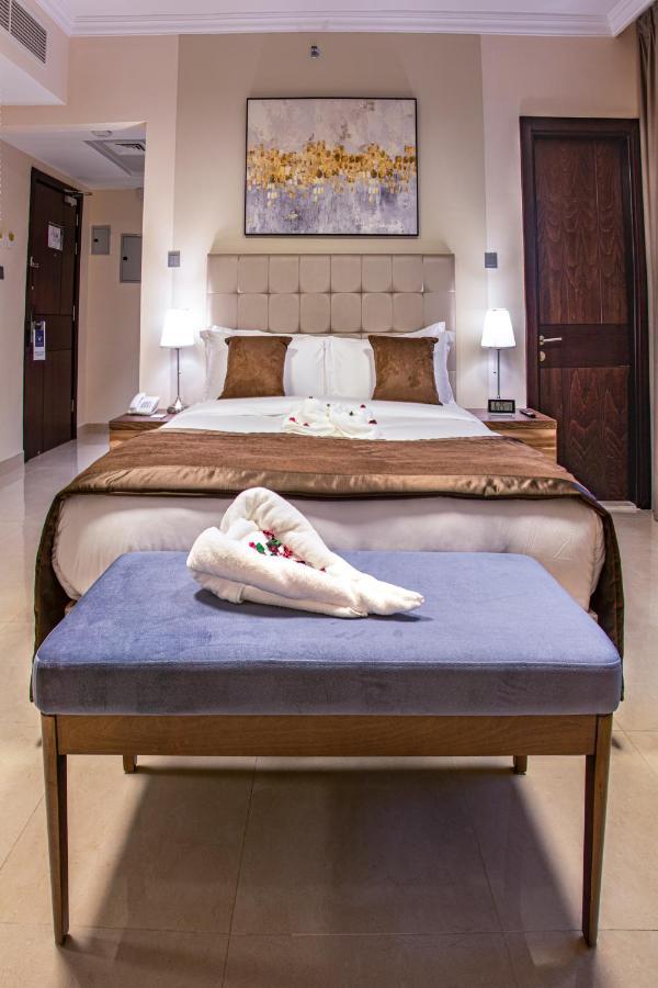 Viola Hotel Apartments Šardžá Exteriér fotografie